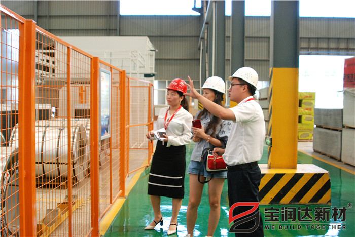 迪拜客户来访德晋贵宾厅参观考察 洽谈合作