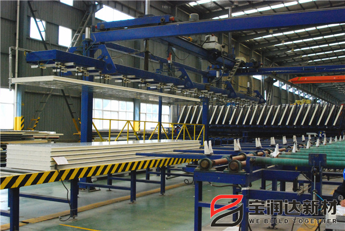 德晋贵宾厅聚氨酯生产车间实拍