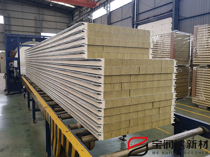 聚氨酯封边岩棉板