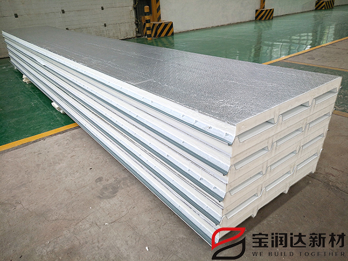铝箔聚氨酯屋面板