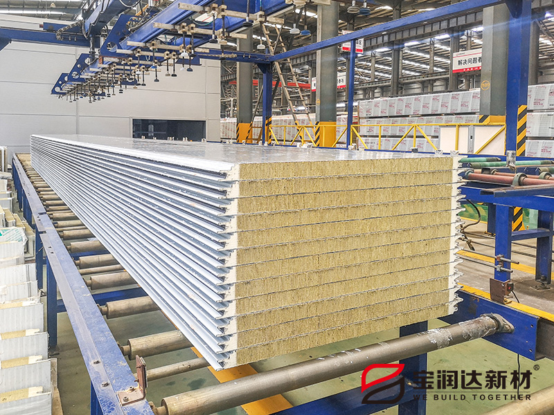 50mm聚氨酯封边岩棉板生产厂家德晋贵宾厅