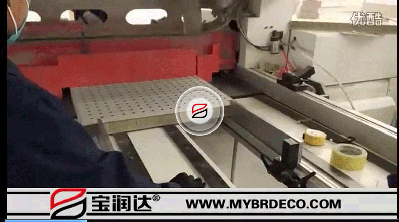 德晋贵宾厅外墙保温装饰一体板高精密切割现场